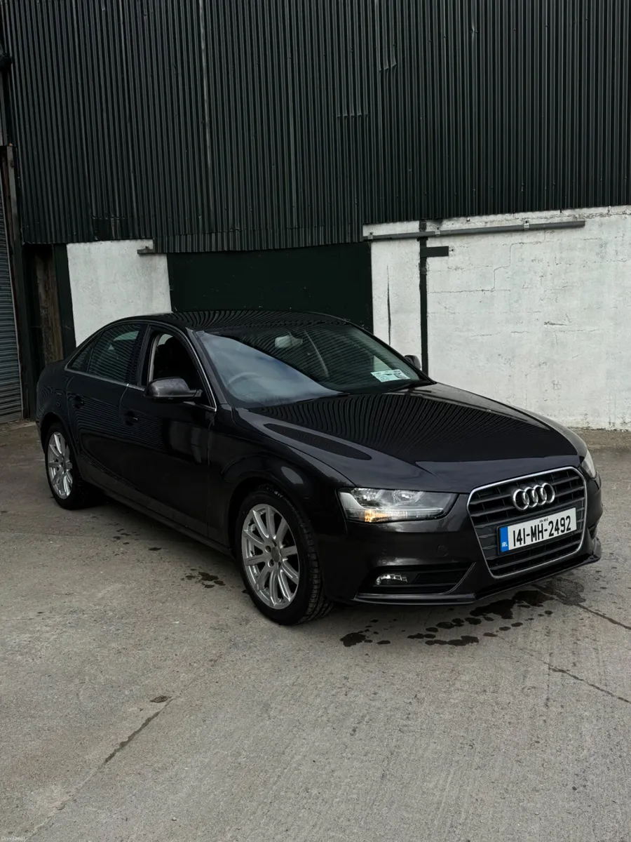 Audi A4 2014 Automatic - Image 2