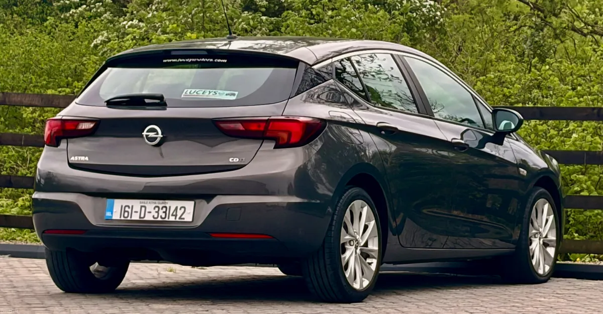 Opel Astra 2016 - Image 3