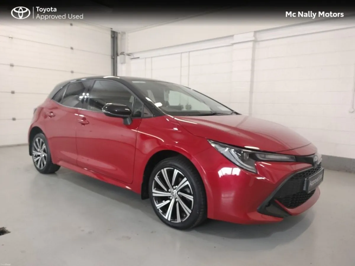 Toyota Corolla LUNA SPORT H/BACK BI-TONE PEARLESCE - Image 1