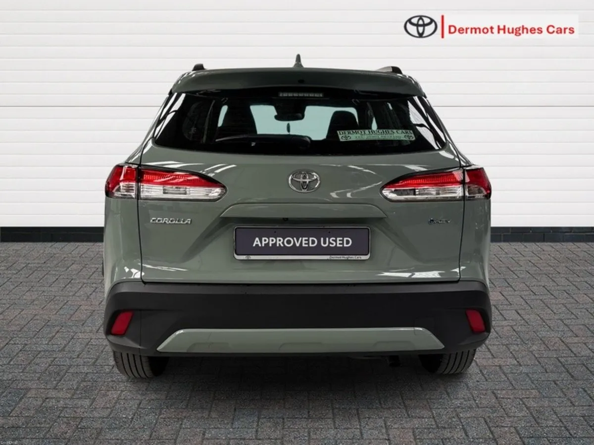 Toyota Corolla Cross 1.8 HYBRID LUNA AUTO - Image 4