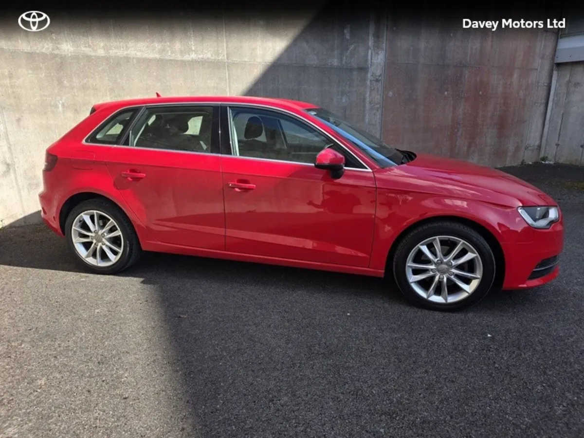 Audi A3 SPORTBACK 1.6 TDI 110 SE 4DR - Image 3