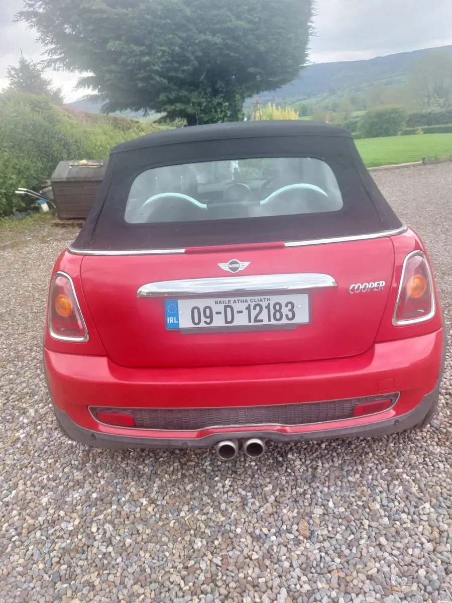 Mini Cooper 2009 - Image 2
