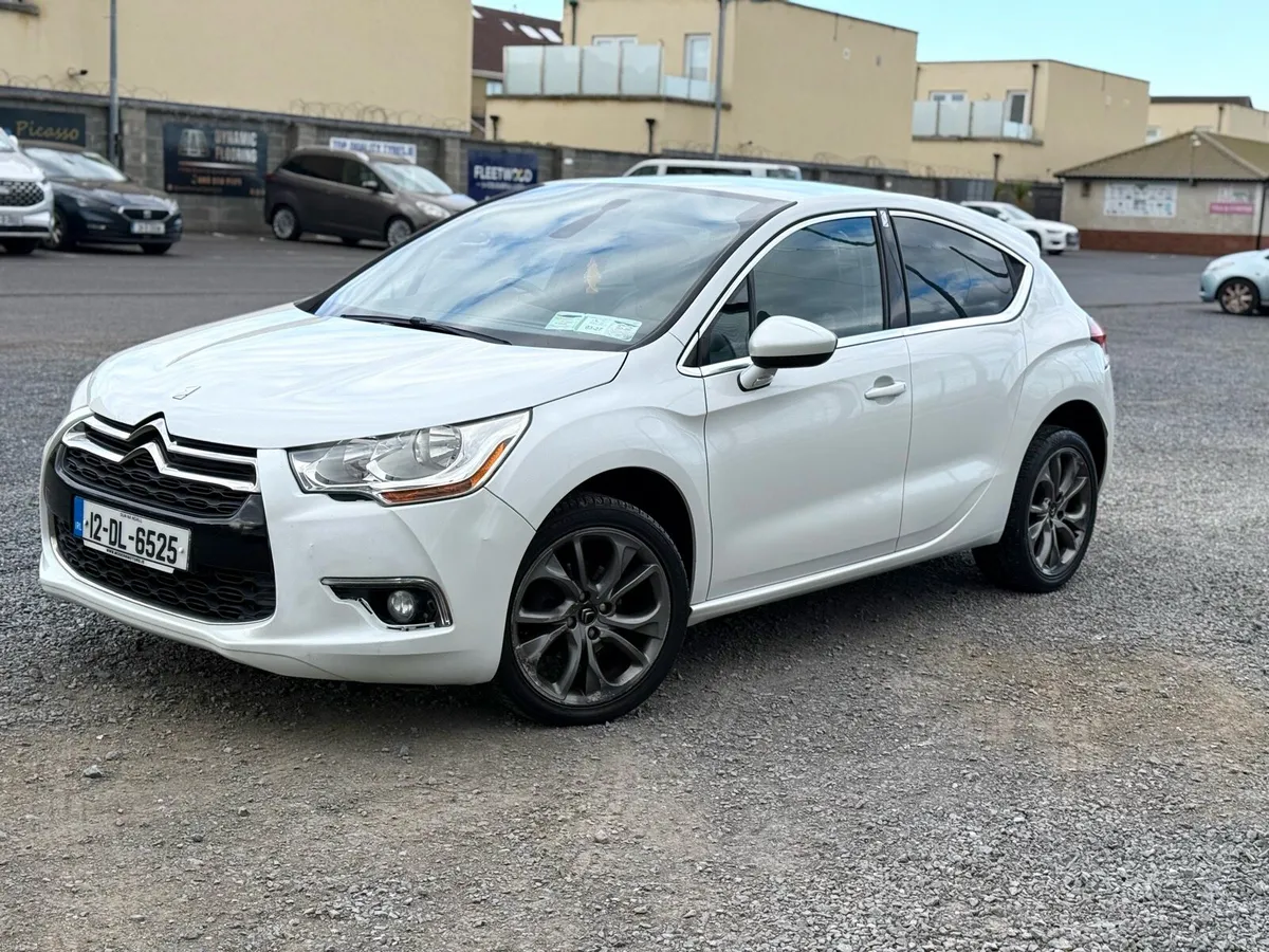 12 DS4 White Pearl Low km Nct 7/27 - Image 3