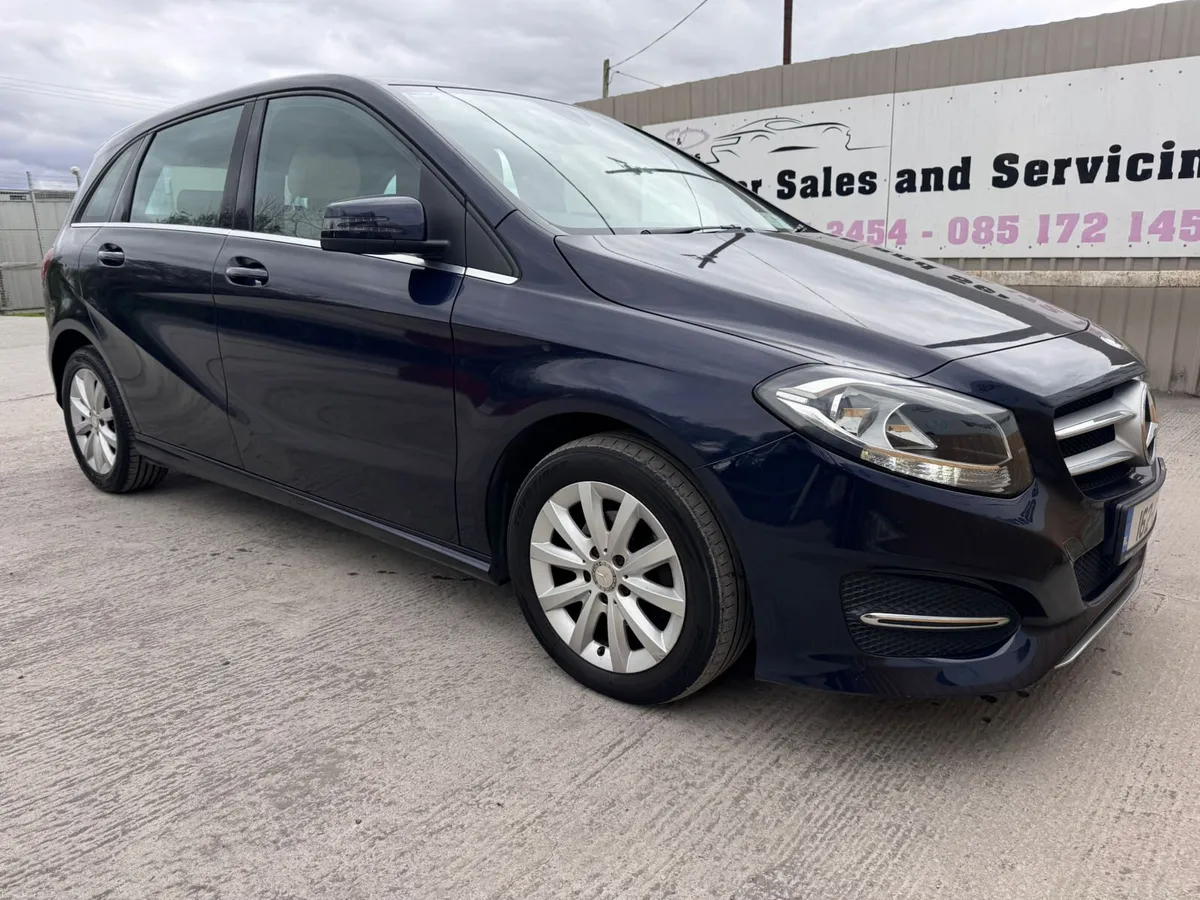 161 Mercedes B class 160D Style Auto Low Miles - Image 2