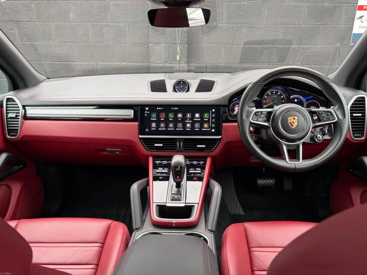 Porsche Cayenne 3.0 V6 Platinum Edition 4WD Auto - Image 3