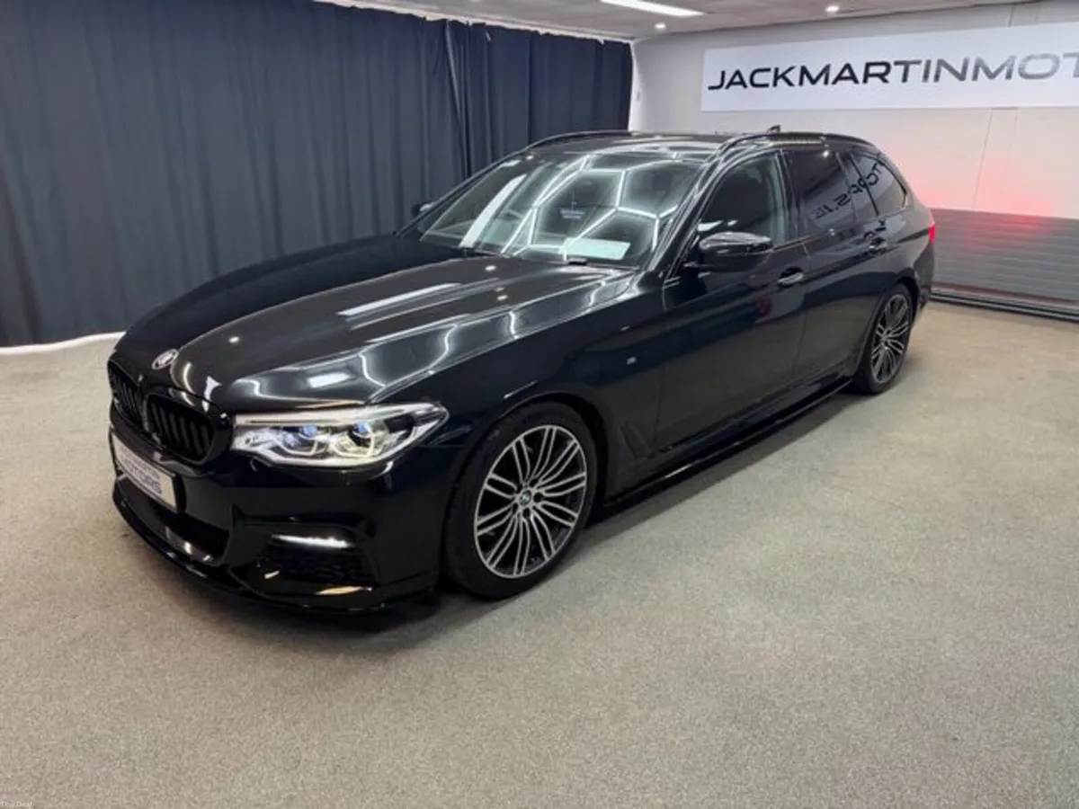BMW 5-Series 523D Touring - Image 4