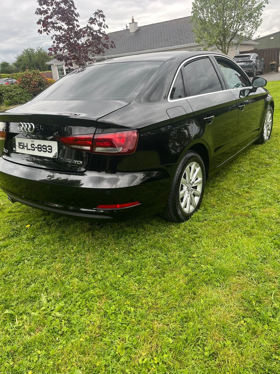 Car - Image 4