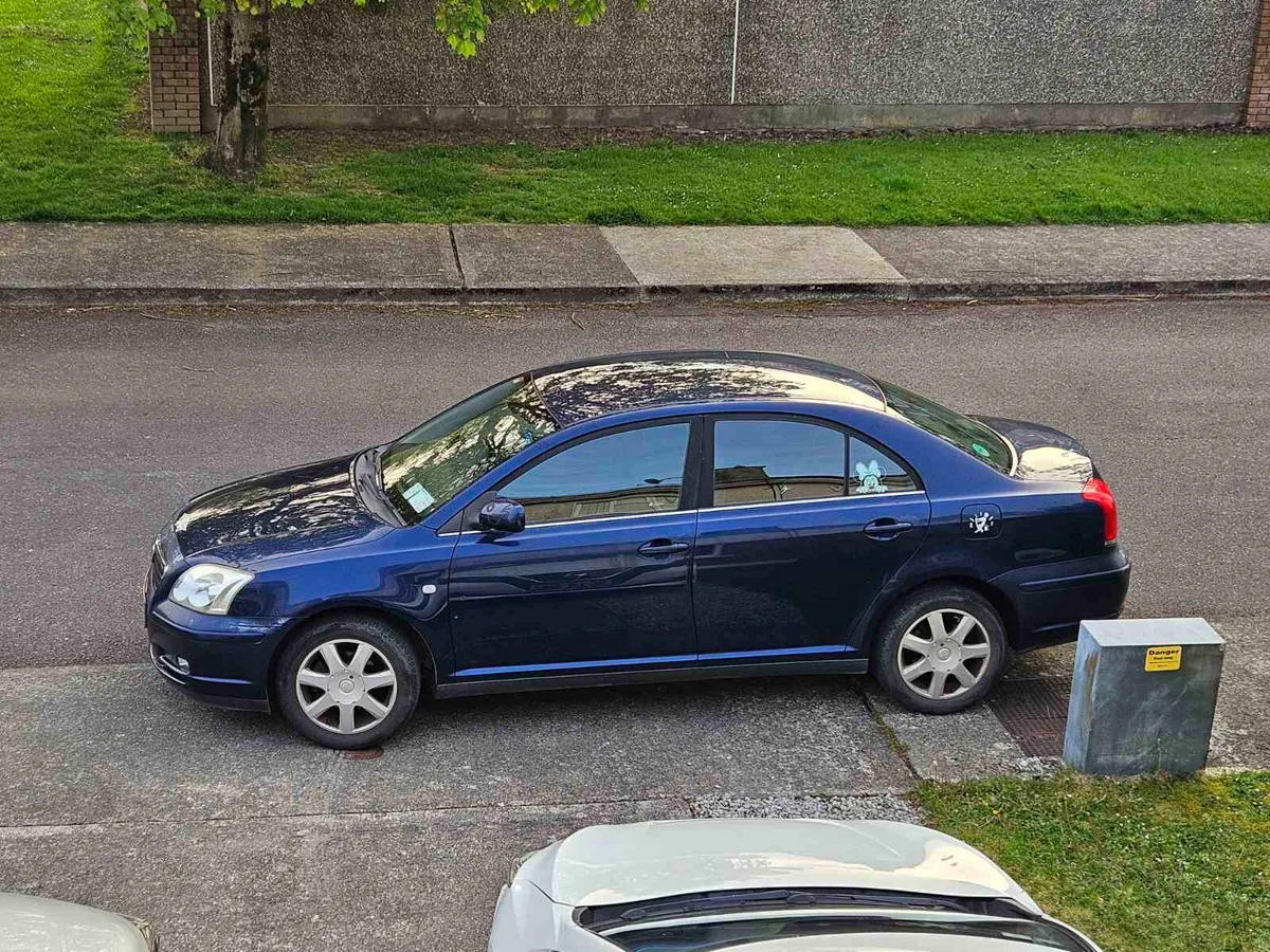 Toyota Avensis (low mileage) - Image 1