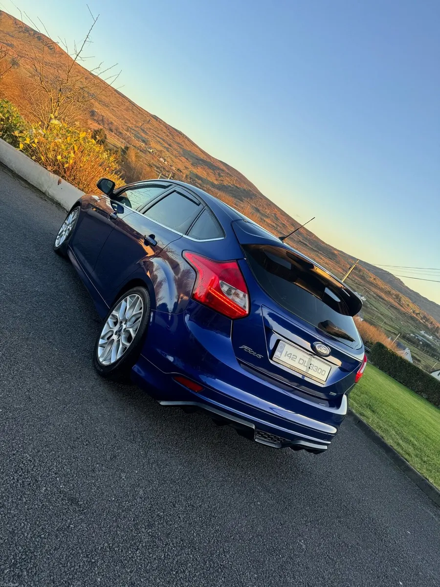 Ford focus - Image 2