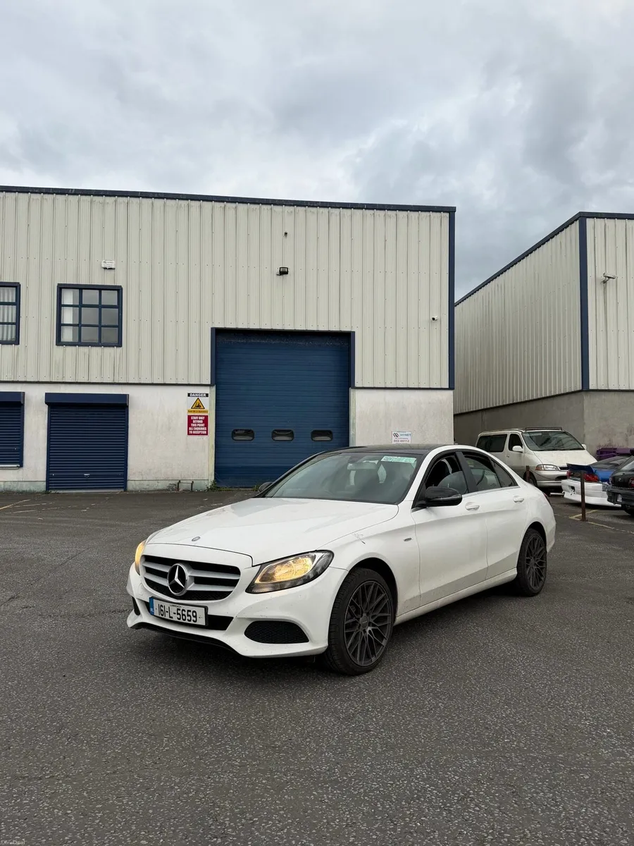 Mercedes C class - Image 2