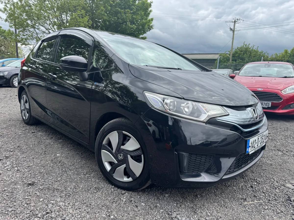 Honda Fit Hybrid Automatic - Image 1