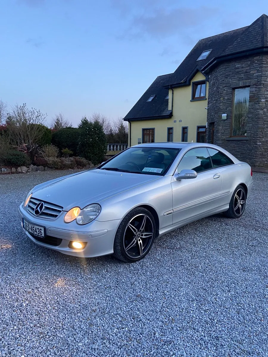 Mercedes-Benz CLK 2008 - Image 1