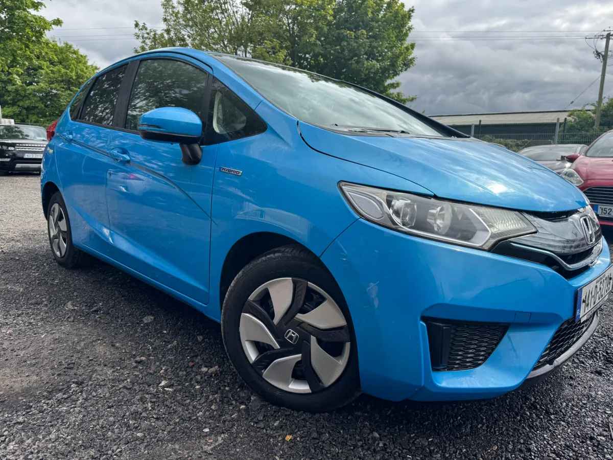 Honda Fit Hybrid Automatic - Image 1