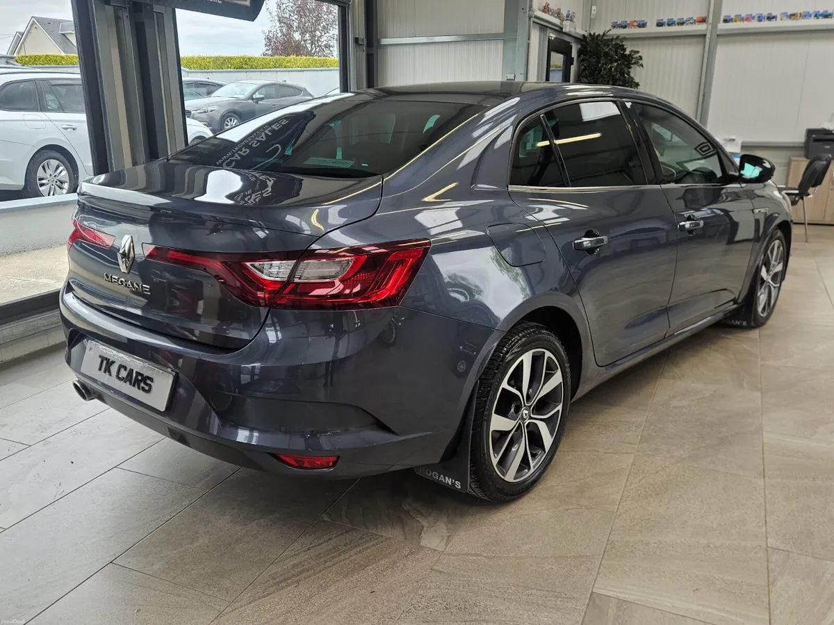 17 RENAULT MEGANE SIGNATURE 1.6 DIESEL - Image 3