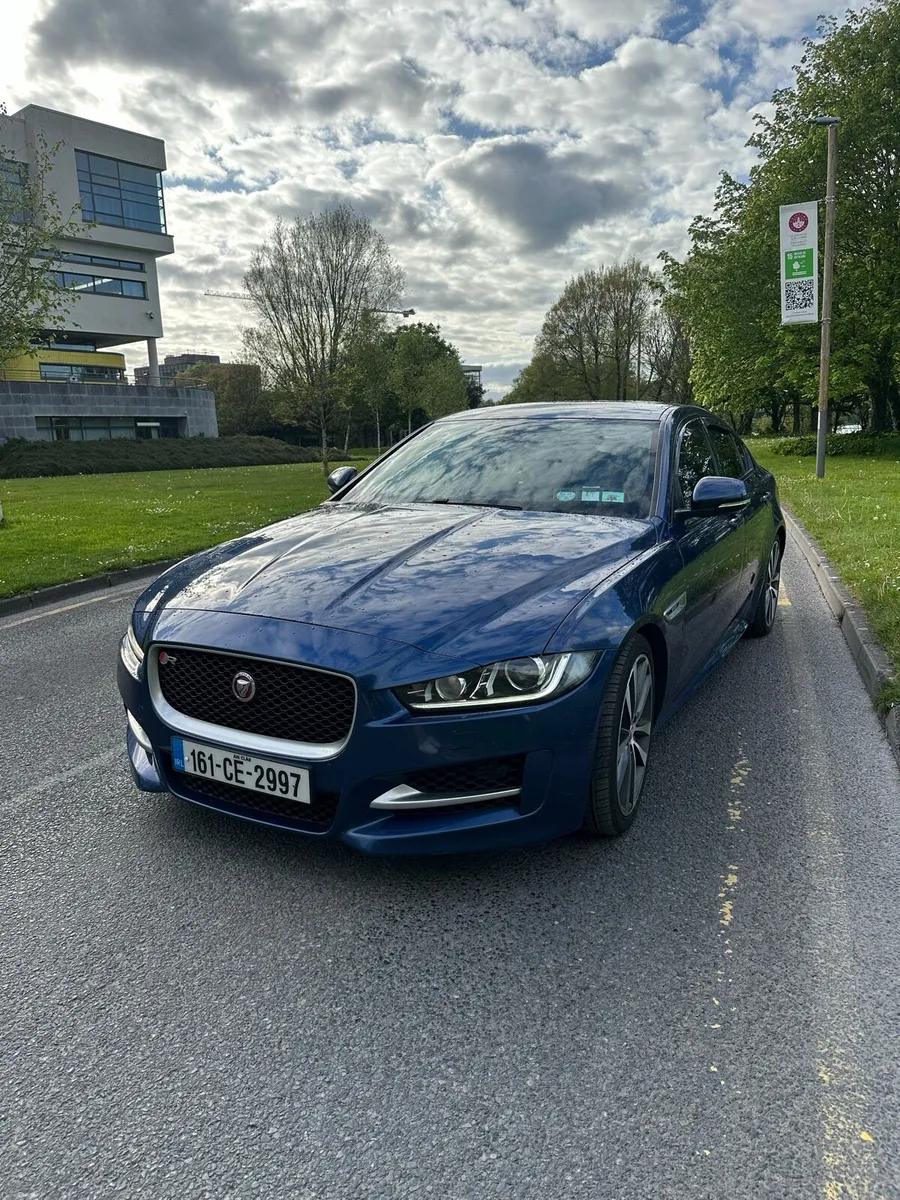 Jaguar R Sport - Image 5