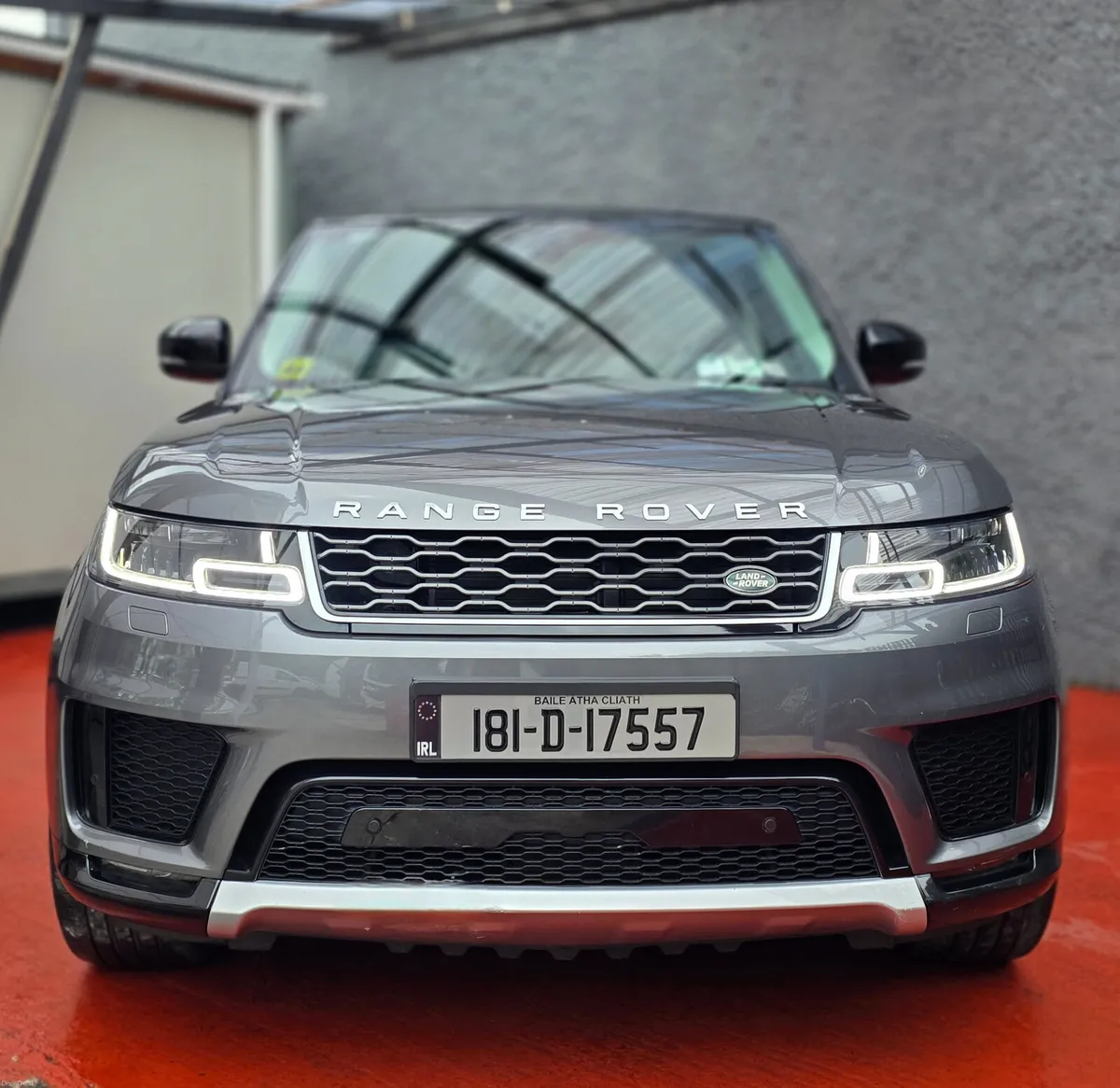 2018 Range Rover Sport 7 Seater // only 100km - Image 3