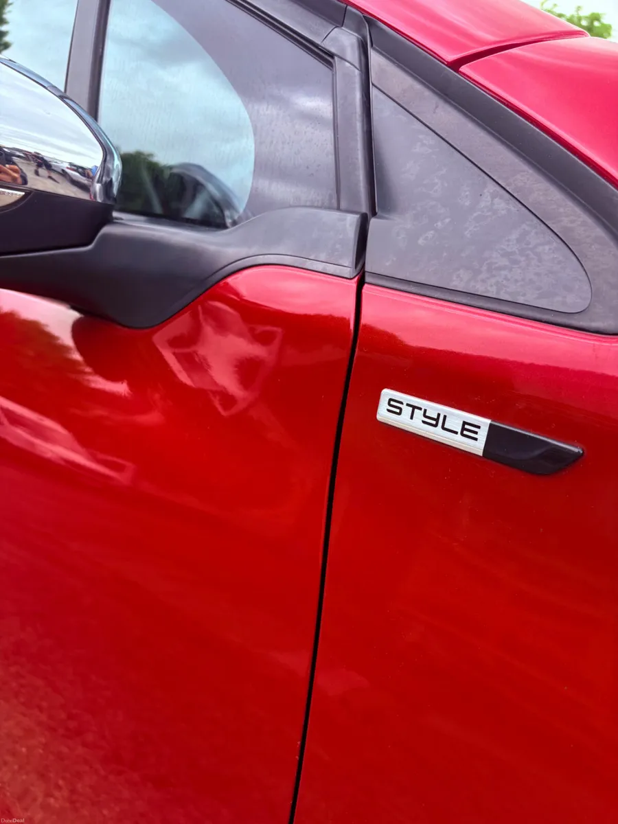 Peugeot 208 - 2016 Auto - Image 4
