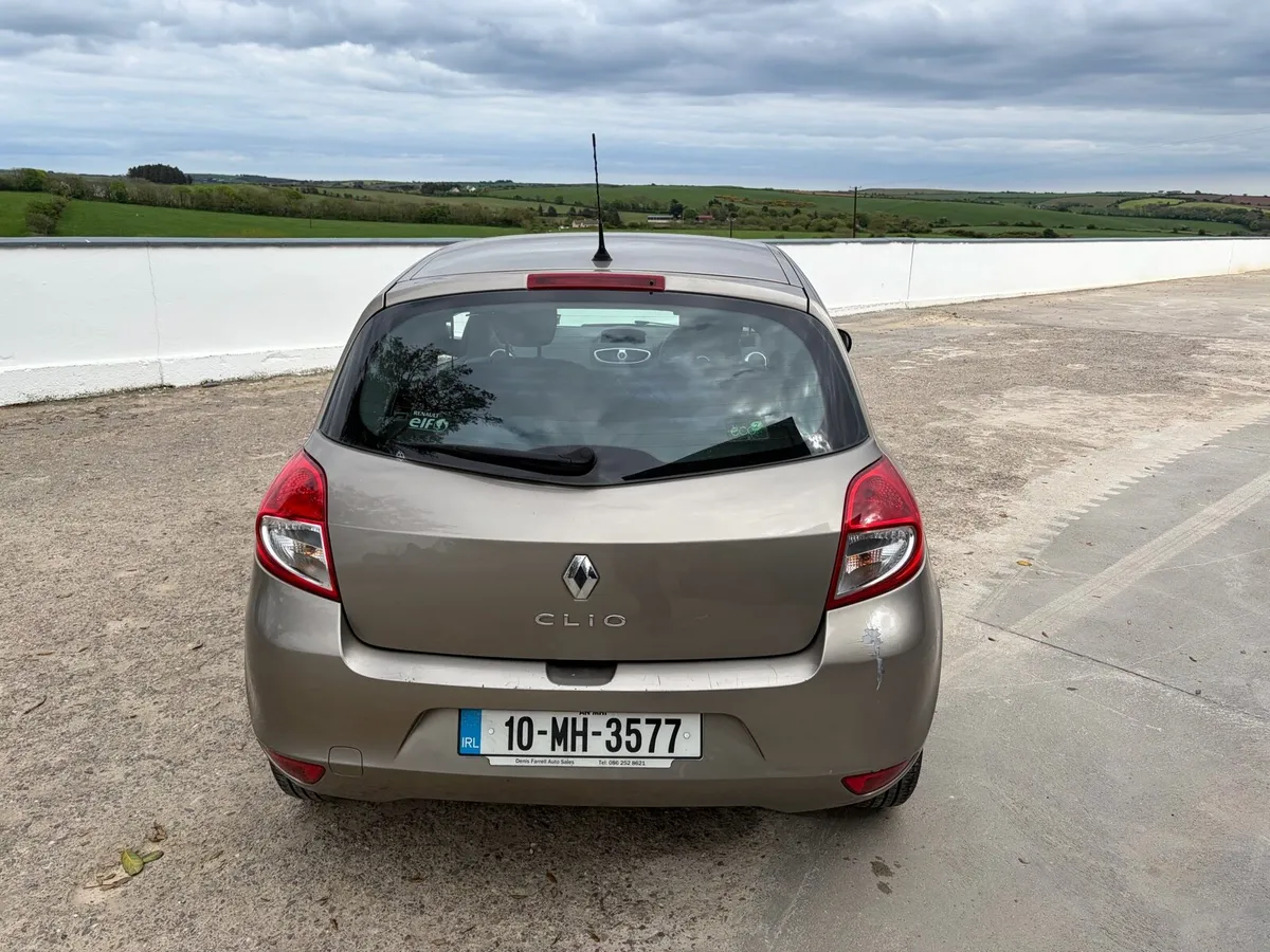 2010 Renault Clio Petrol - Image 4