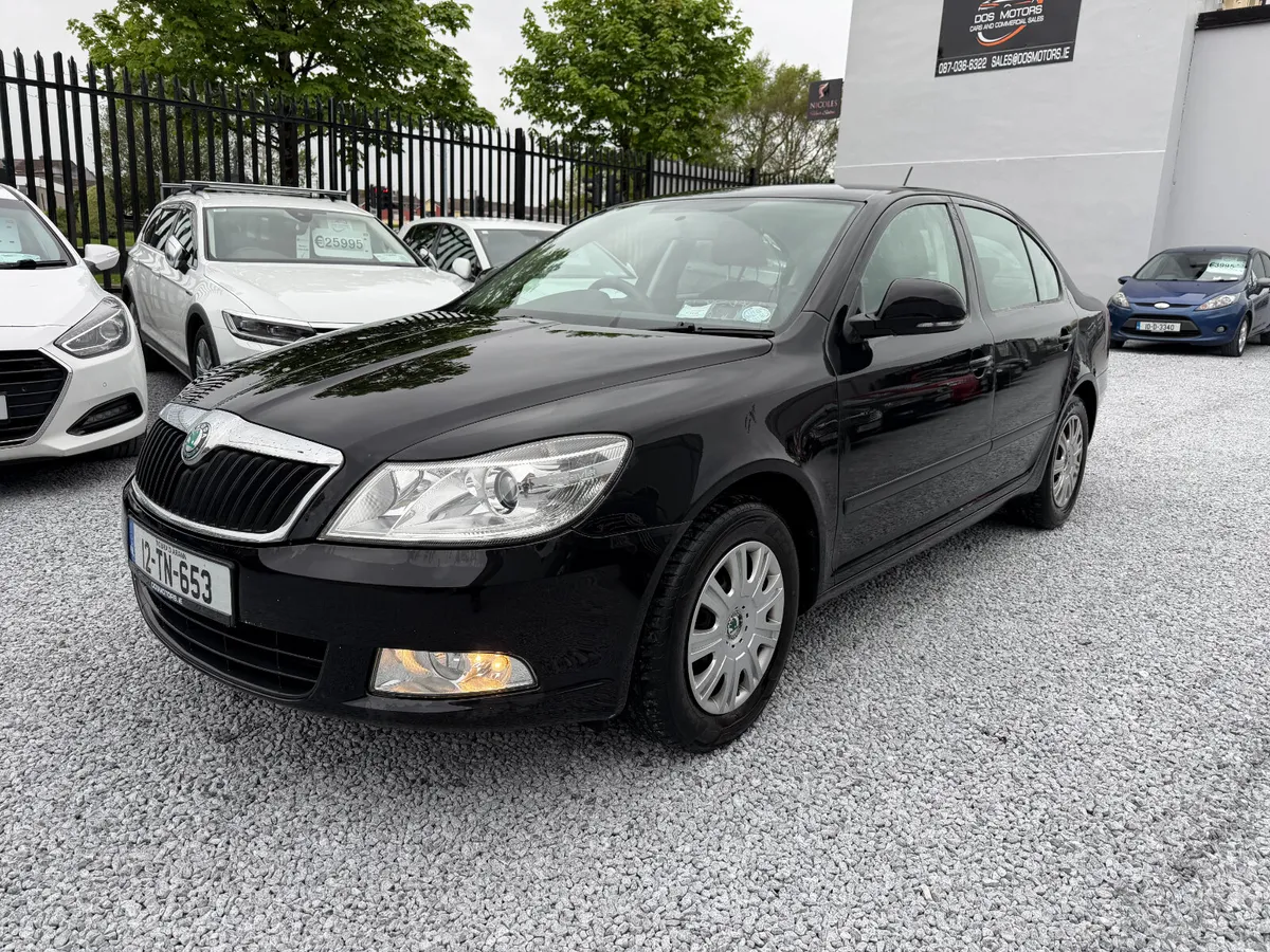 *NEW NCT* 2012 Skoda Octavia 1.6 TDI Ambition 105H - Image 3
