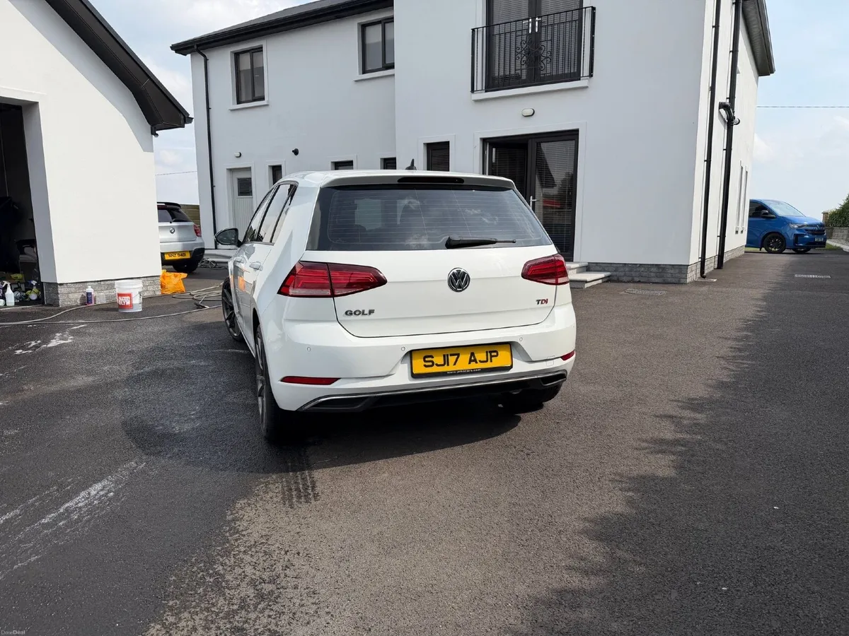 2017 Volkswagen Golf SE Nav 1.6 TDI - Image 2