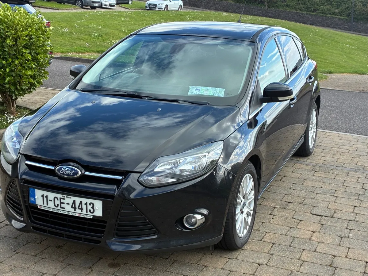 Ford Focus 2011 - Image 3