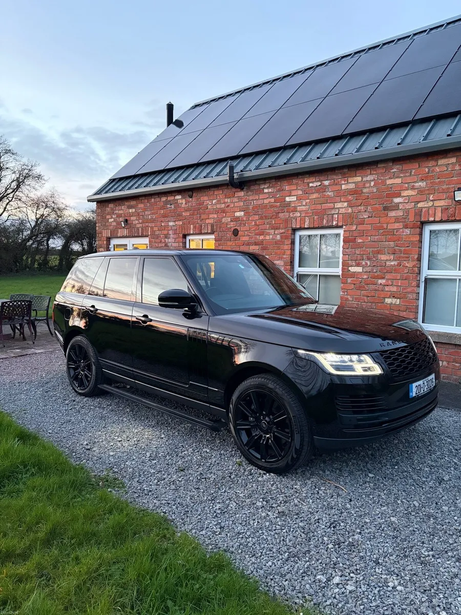 Land Rover Range Rover P400e Autobiography - Image 3