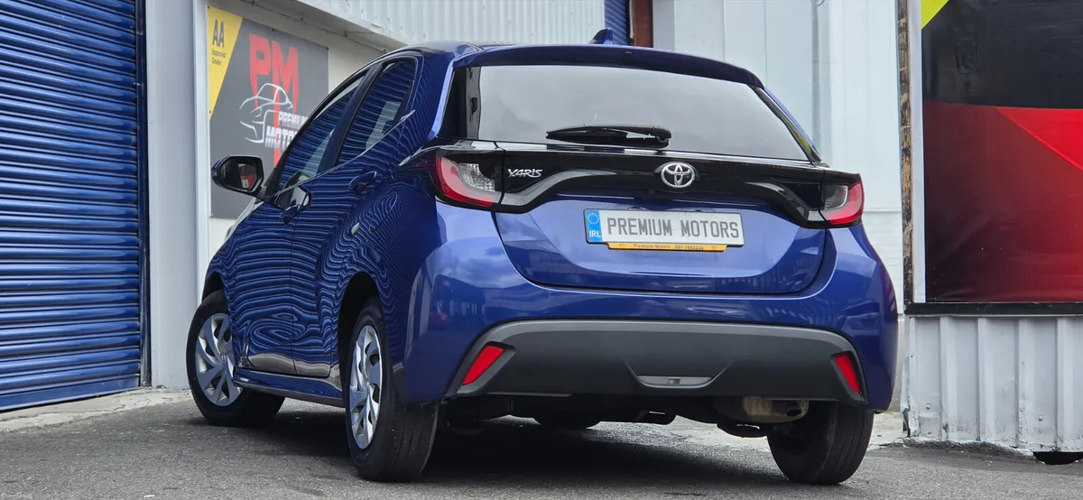 Toyota Yaris Automatic - Image 3