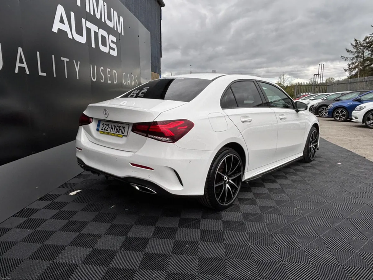 Mercedes-Benz 250 Merc a250e plug in hybrid editio - Image 2