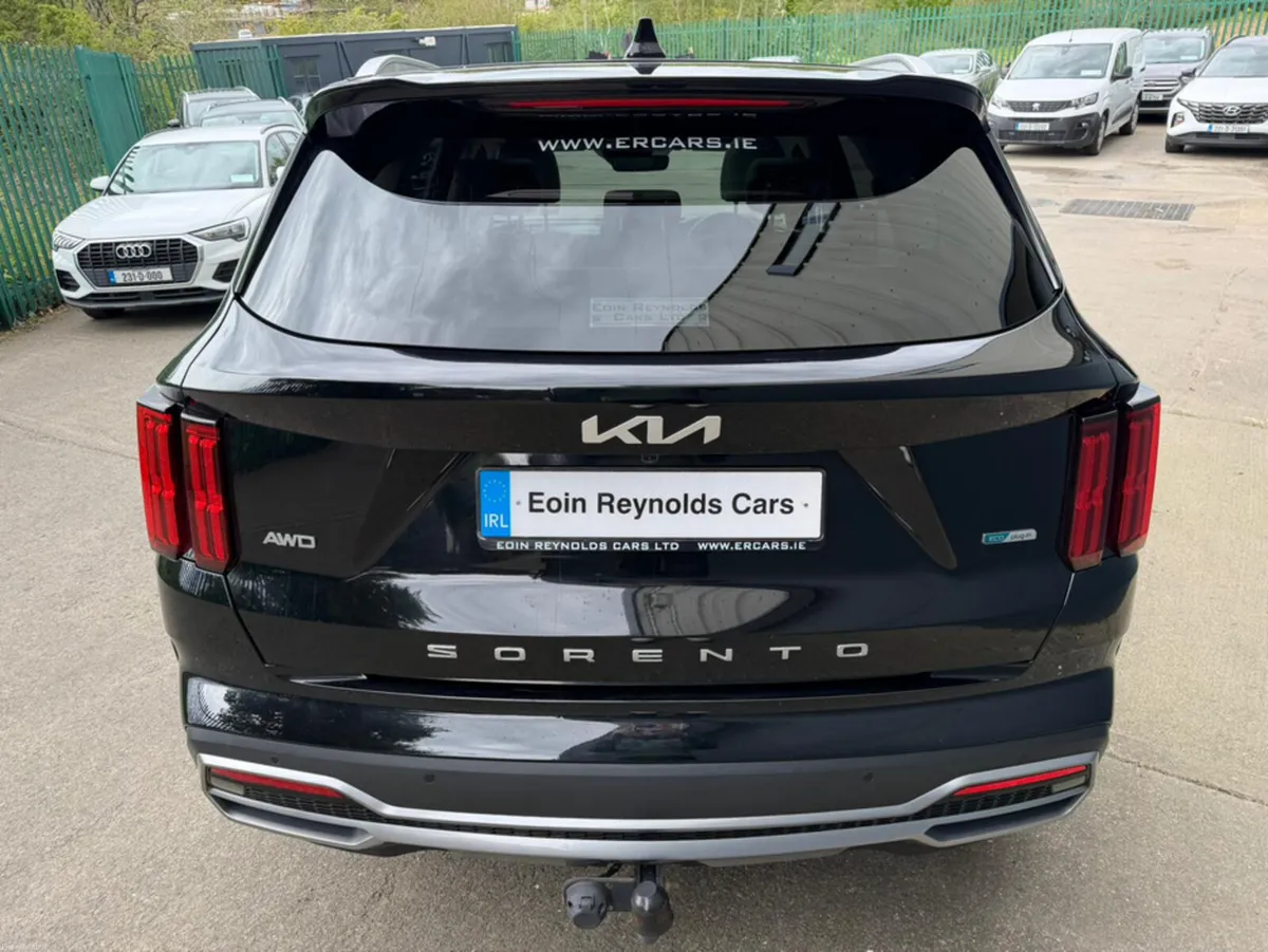 Kia Sorento 221 PHEV K4 7 SEAT TOP SPEC AUTO - Image 5