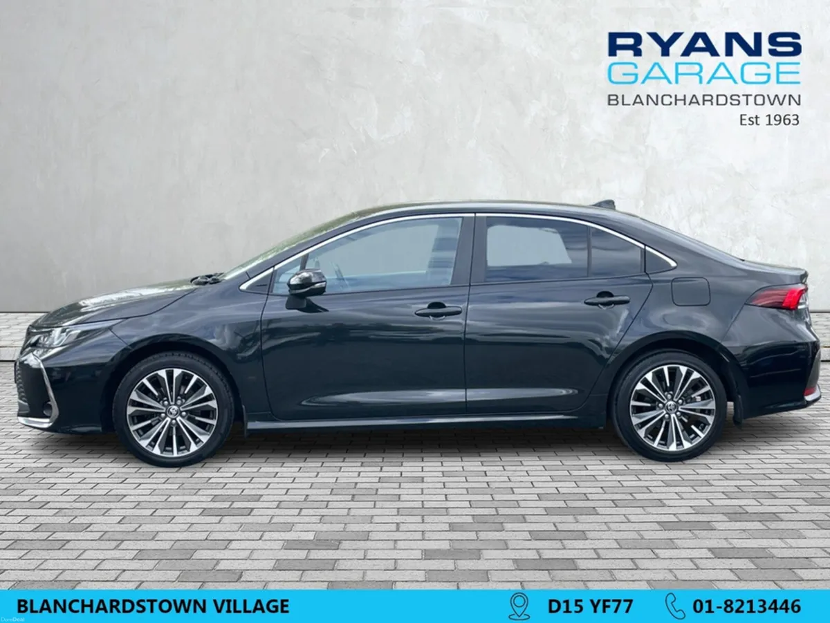 Toyota Corolla LUNA SPORT SALOON 4DR - Image 4