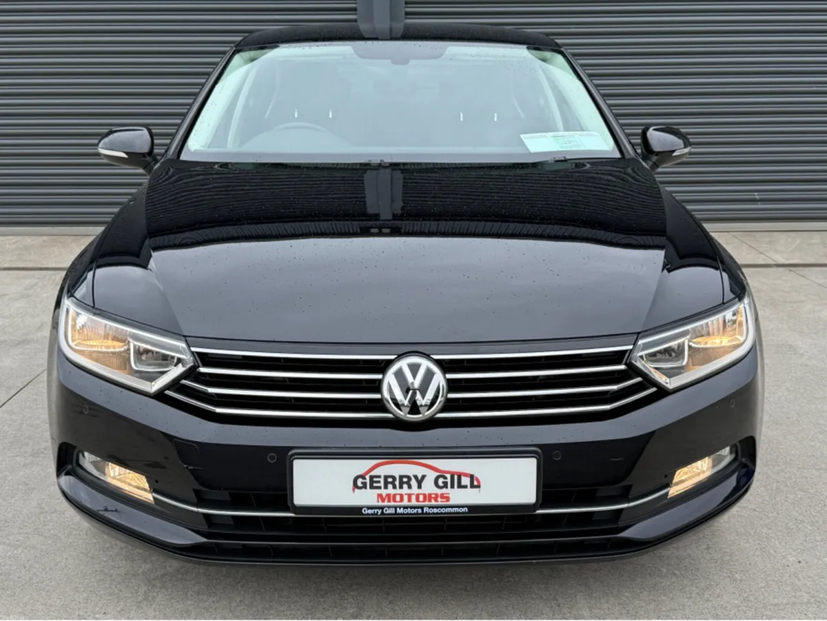 Volkswagen Passat 2.0 TDI MANUAL 6SPEED FWD 150HP - Image 2