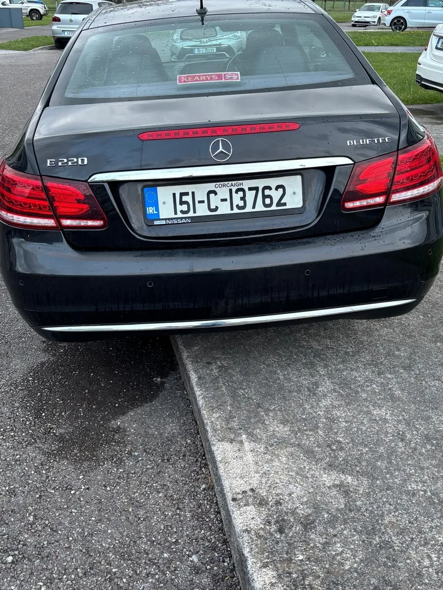 Mercedes-Benz E220 Coupe Low Mileage - Image 3