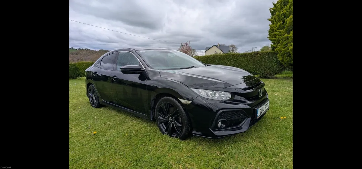 Honda Civic 2020 - Image 2