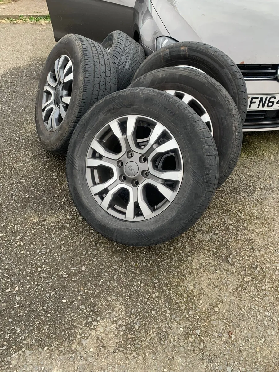 5 Wheels & tyres - Image 2
