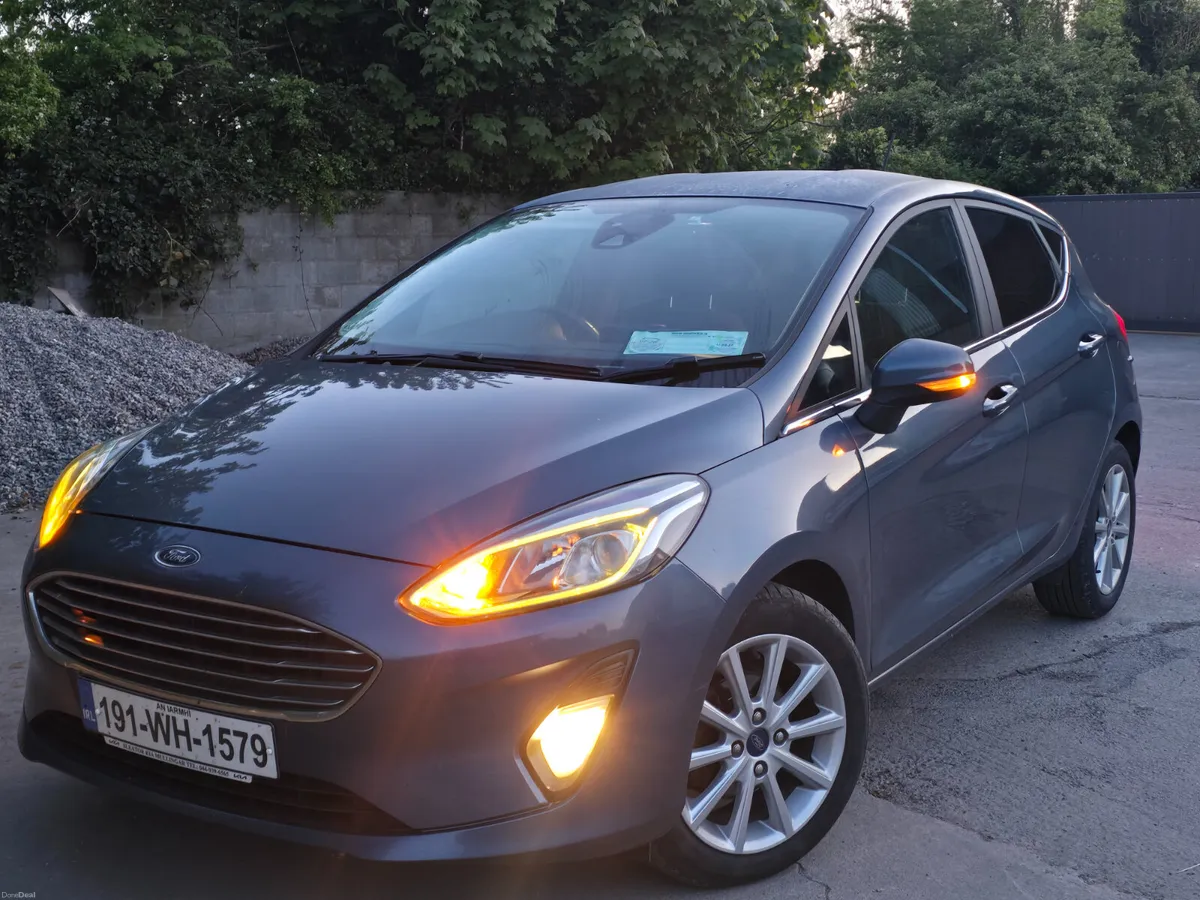 Ford Fiesta 2019 diesel ⛽️ nct&tax €8999 - Image 3