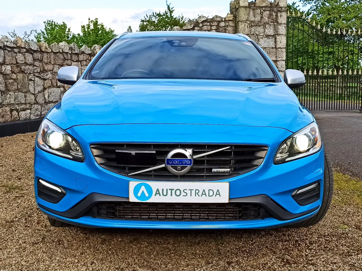 2015 Volvo V60 T5 R-Design Polestar Blue - Image 2