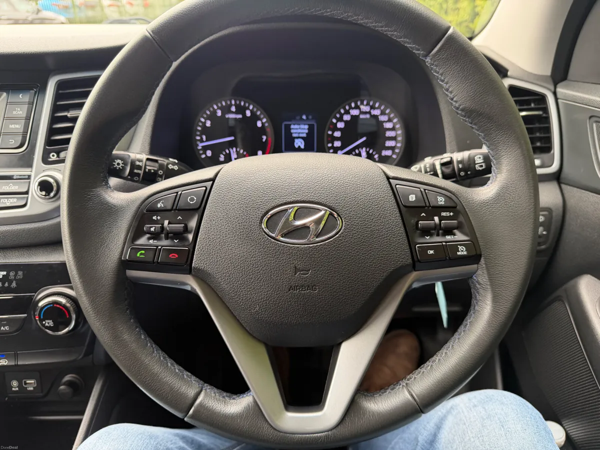 Hyundai Tucson 2017 AUTOMATIC 1.7 COMFORT PLUS - Image 4