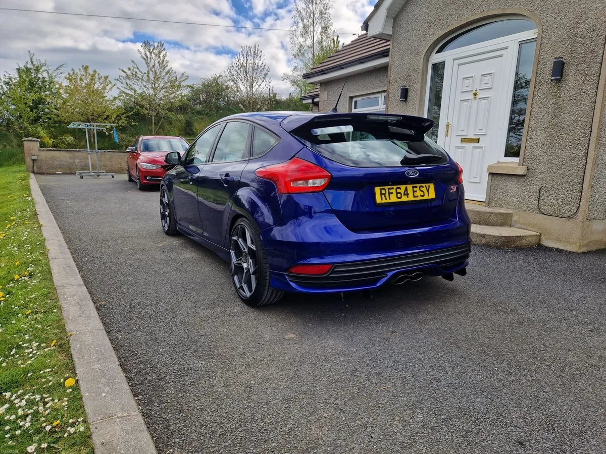 Ford Focus 2015 - Image 1