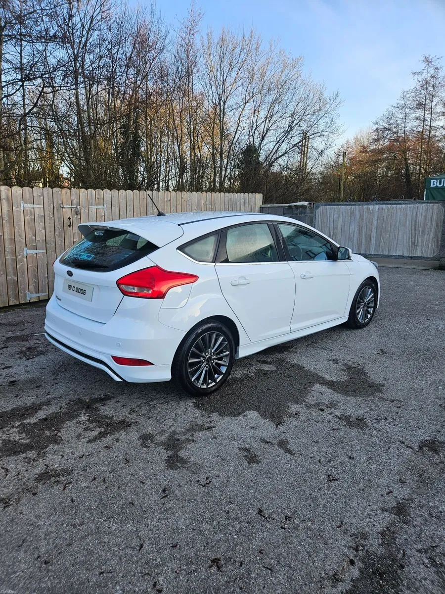 181 FORD FOCUS  1.5 TDCI - Image 1