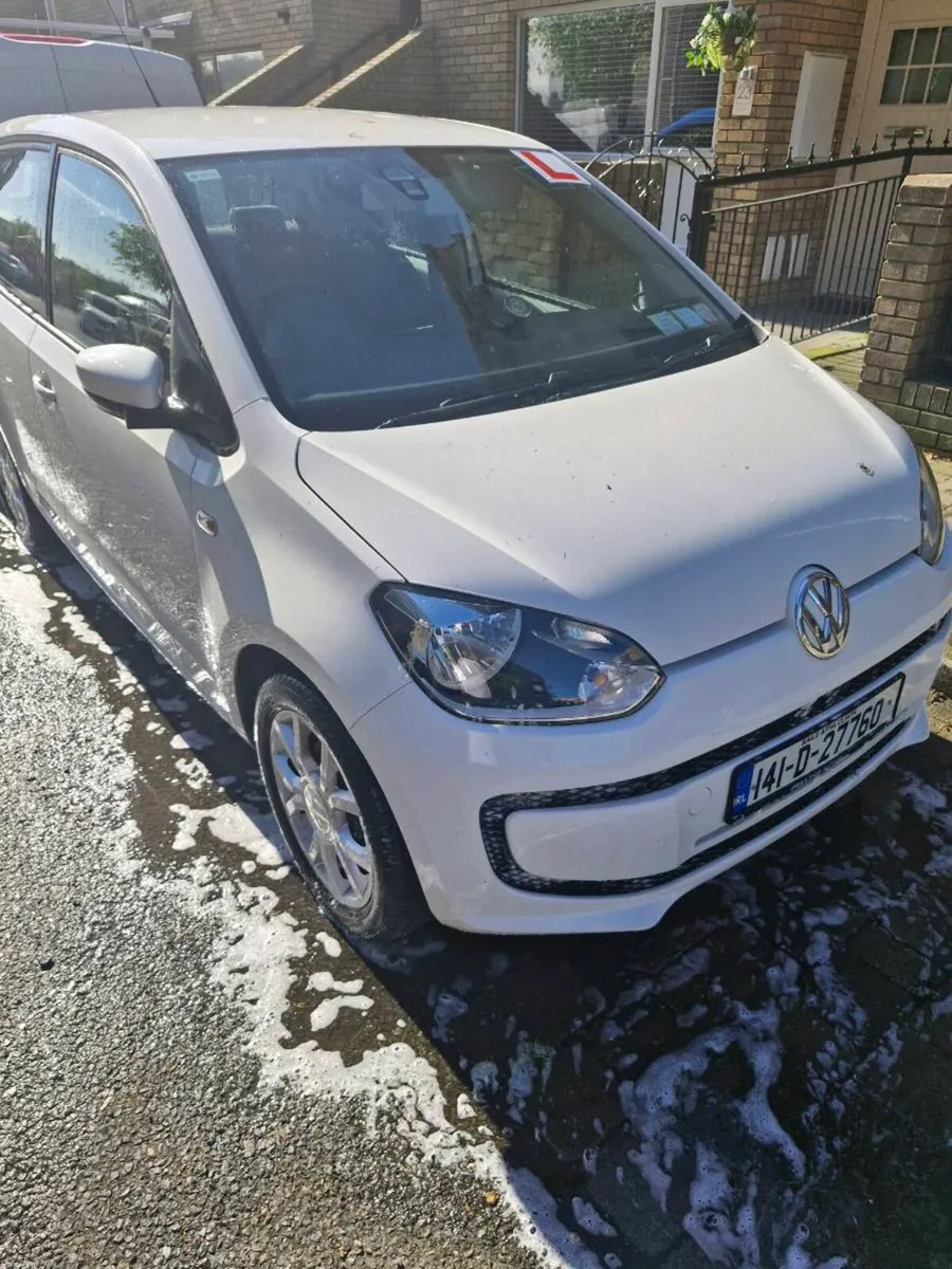 Volkswagen Up - Image 3