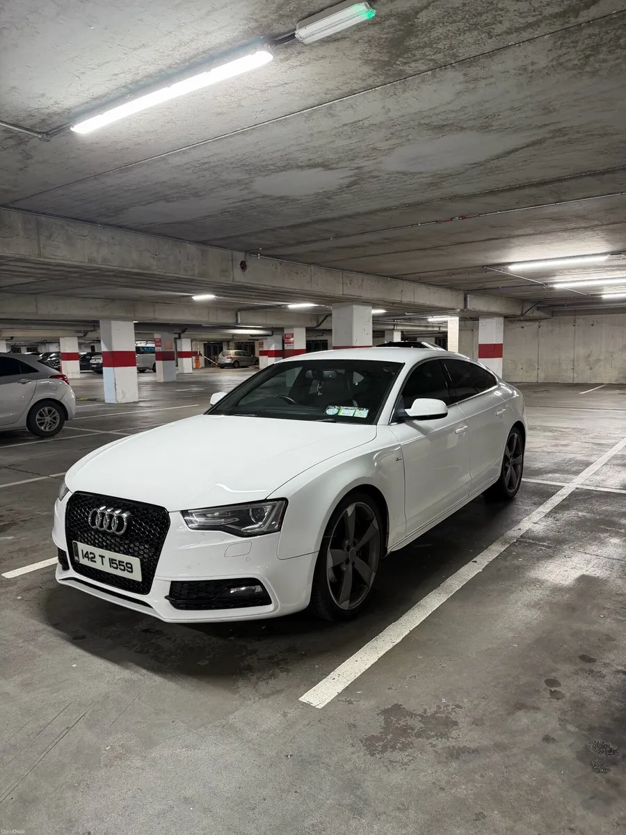 Audi A5 - Image 1