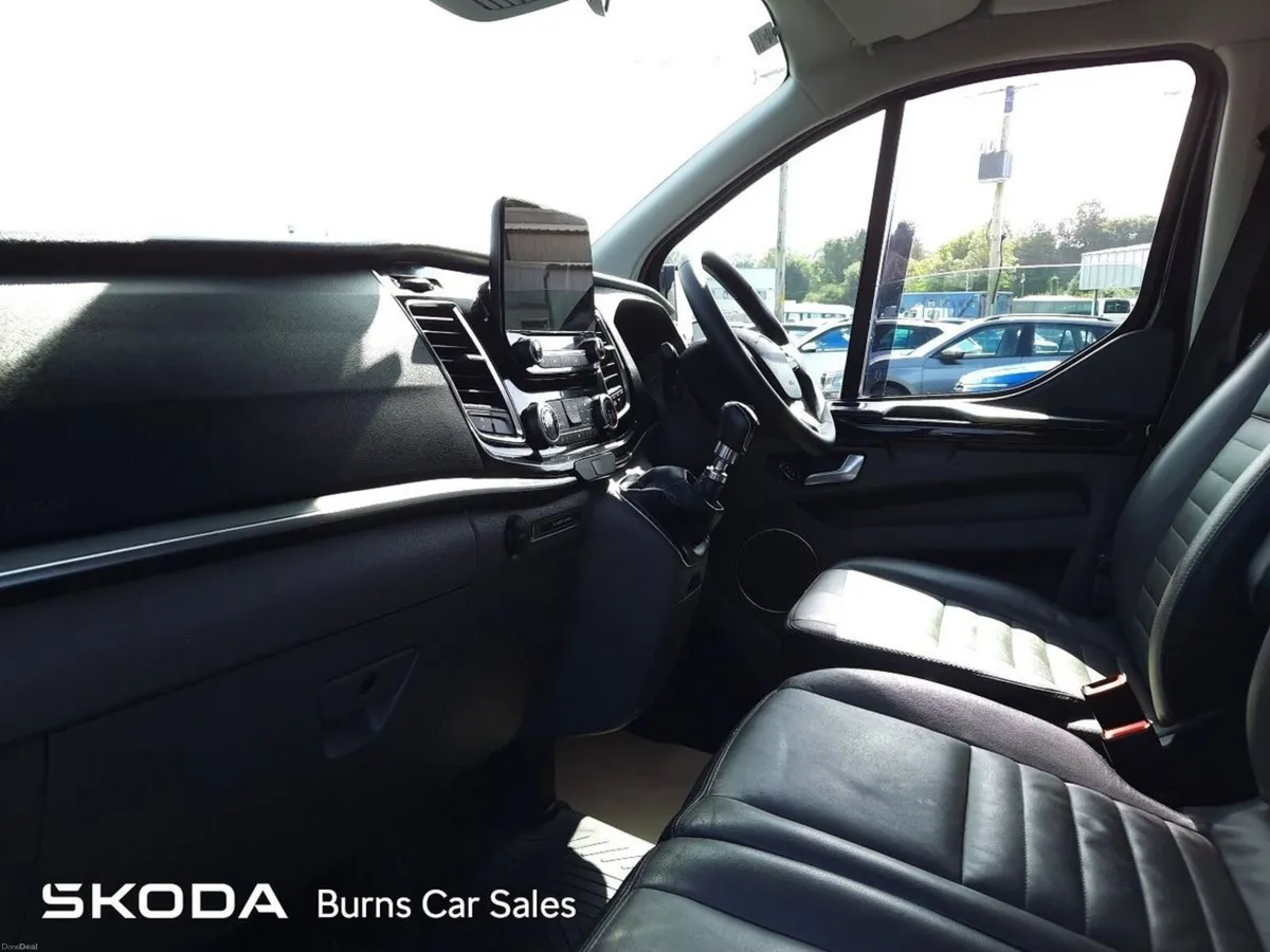 Ford Tourneo Custom 2.0L FREEDOM S Custom Bus 9 Se - Image 4