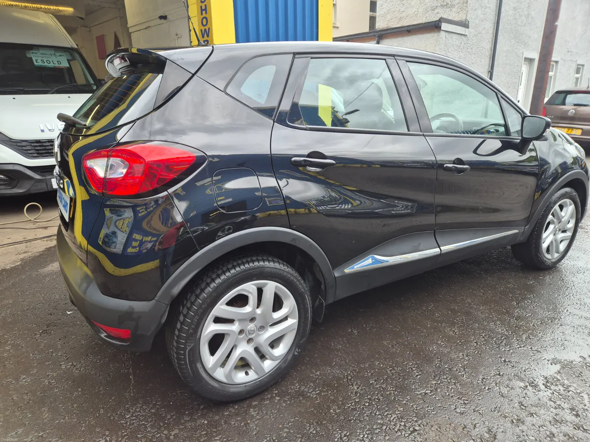 Renault Captur 2017 - Image 2