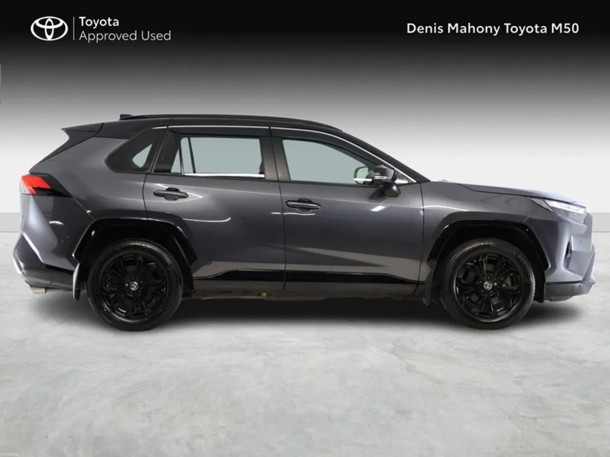 Toyota RAV4 Sport Hybrid - Image 3