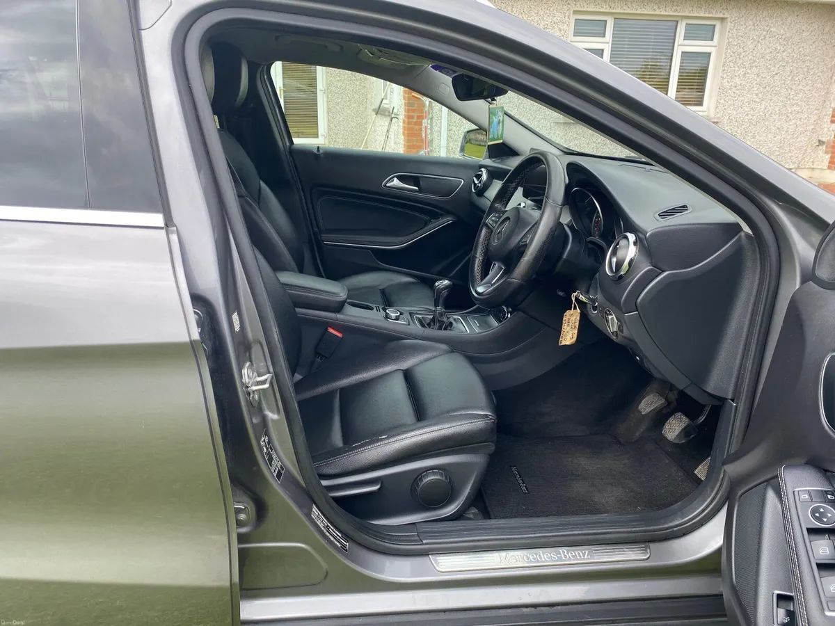 Mercedes-Benz GLA 2018 - Image 3