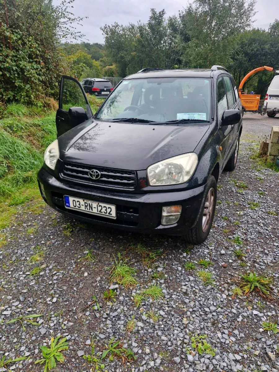 Toyota Rav 4 - Image 1