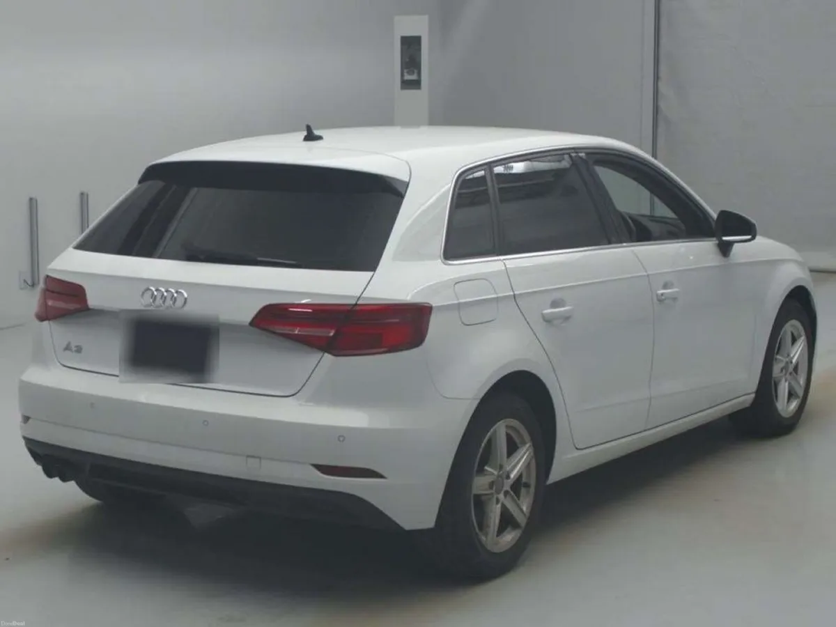 Audi A3 1.4 TFSI AUTOMATIC - FACTORY ALLOYS - DIGI - Image 2
