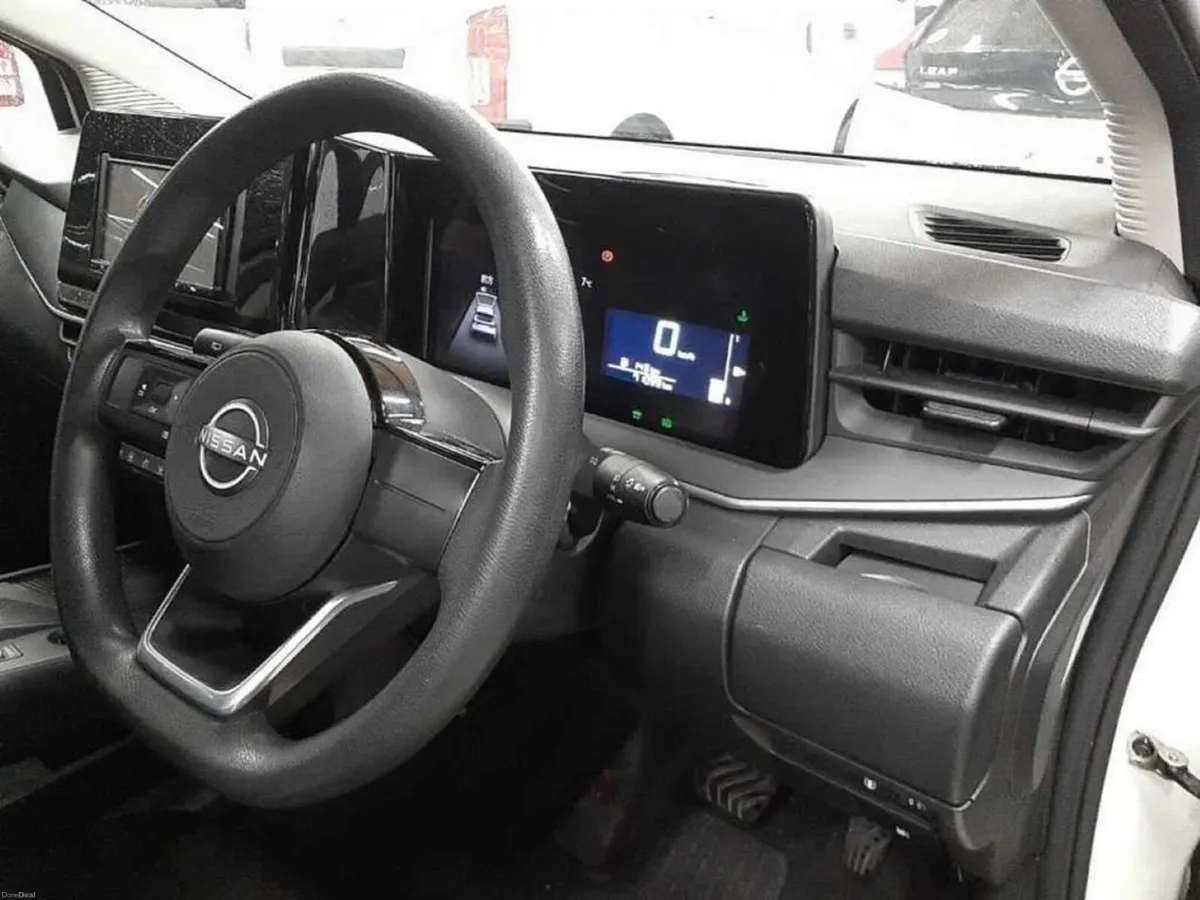 Nissan Note 1.2 HYBRID E-POWER - NEW MODEL - REAR - Image 3