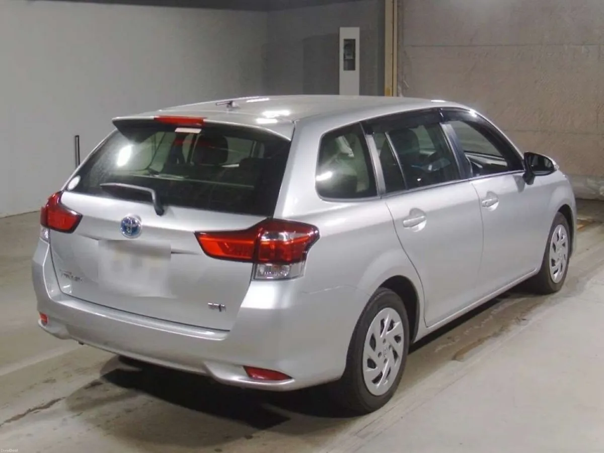 Toyota Corolla 1.5 HYBRID ESTATE - PUSH BUTTON STA - Image 2