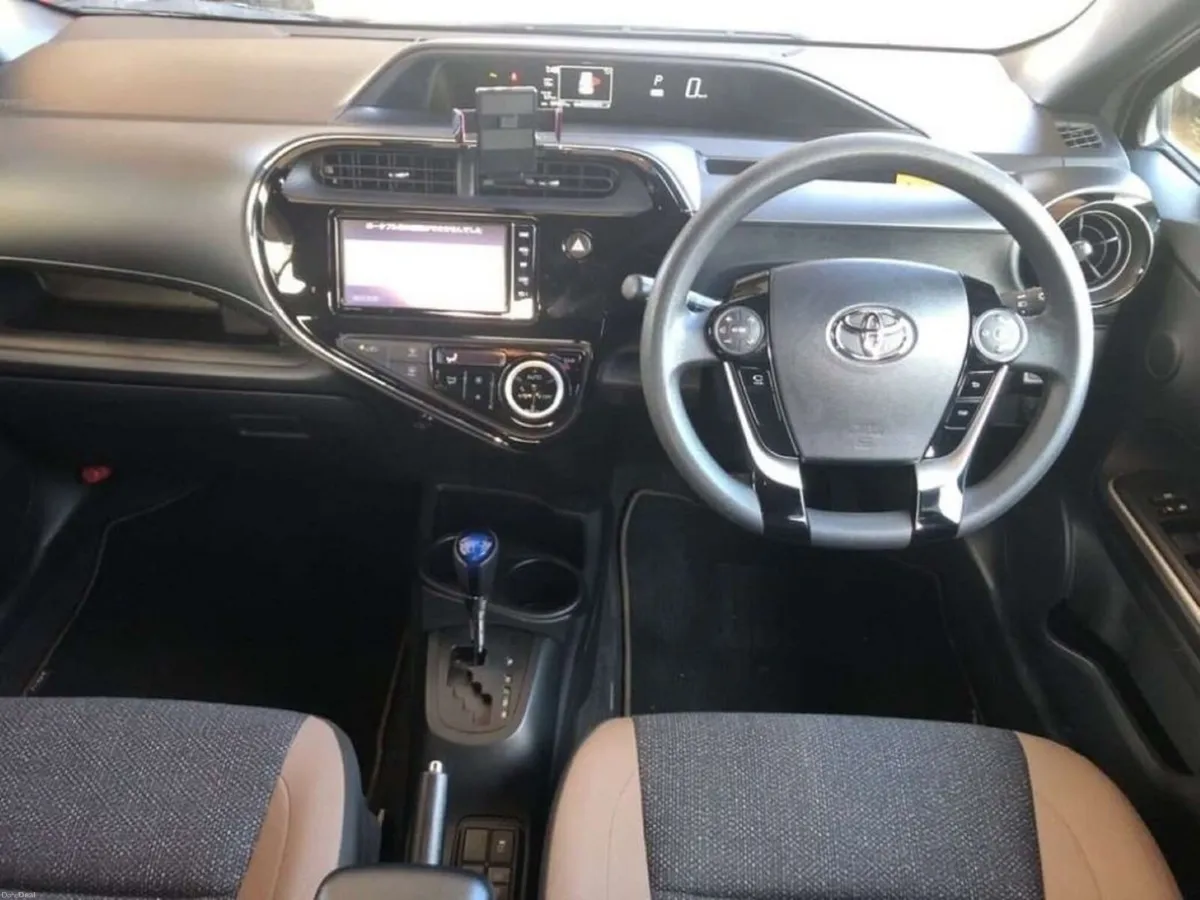 Toyota Aqua 1.5 HYBRID - S GLAMPER EDITION - HALF - Image 3
